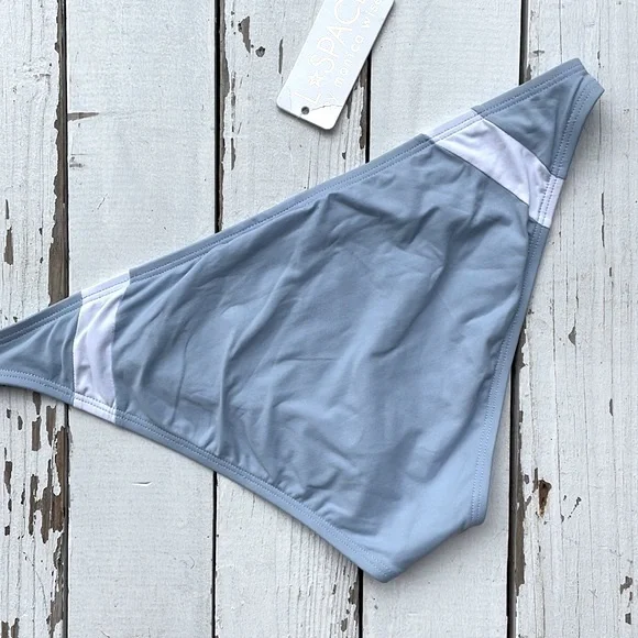 L Space Bikini Bottom Johnny Light Blue NWT - Picture 3 of 5